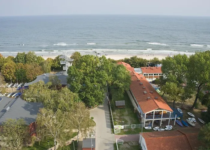 Bed & Breakfast Yacht Club 3*