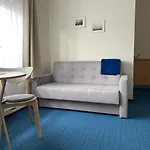 索波特游艇俱乐部旅馆 住宿加早餐酒店 3*
