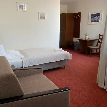 Bed & Breakfast Yacht Club 3*