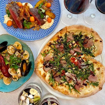 Yacht Club B&B 소포트