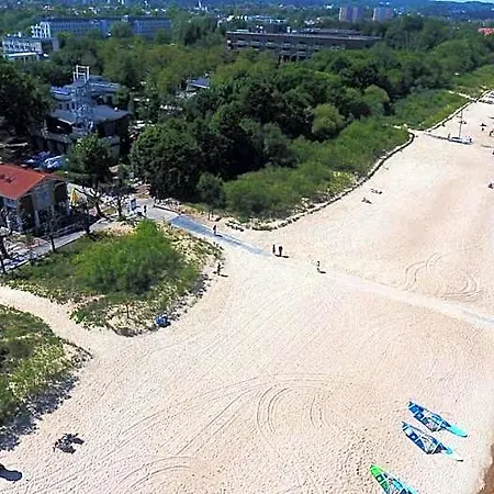 Yacht Club לינה וארוחת בוקר סופוט
