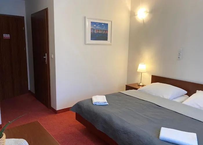 Yacht Club Bed & Breakfast Sopot