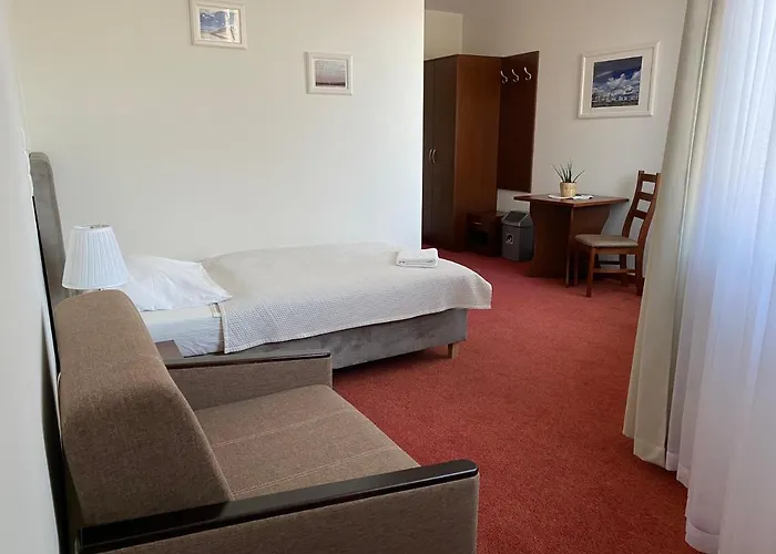 Bed & Breakfast Yacht Club 3*