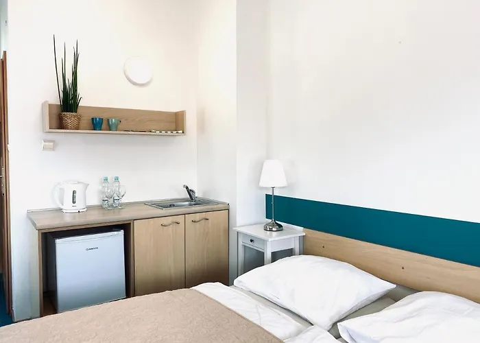 Couette-café Yacht Club 3*