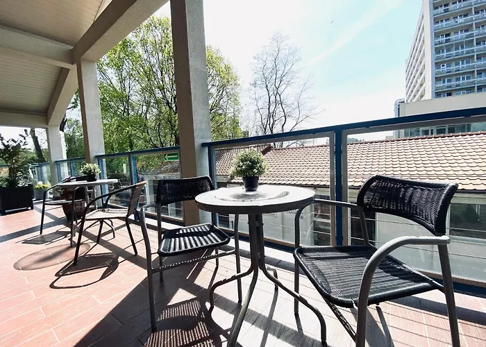 Yacht Club Bed & Breakfast