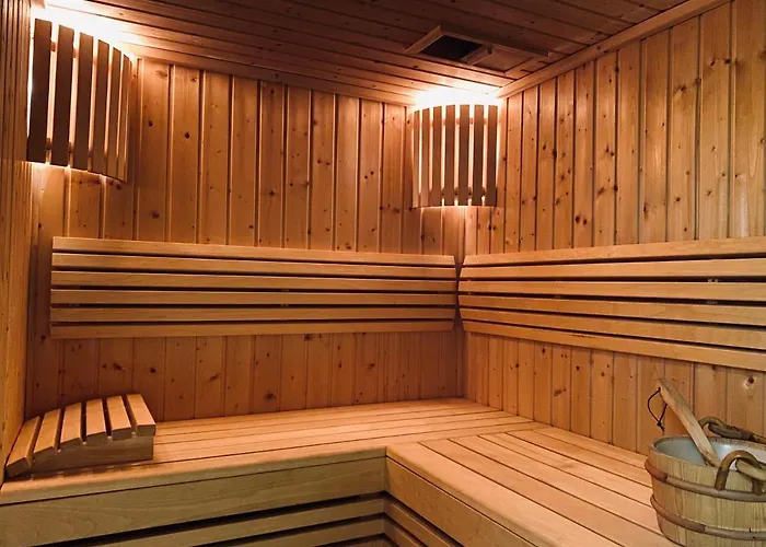 Yacht Club Couette-café Sopot