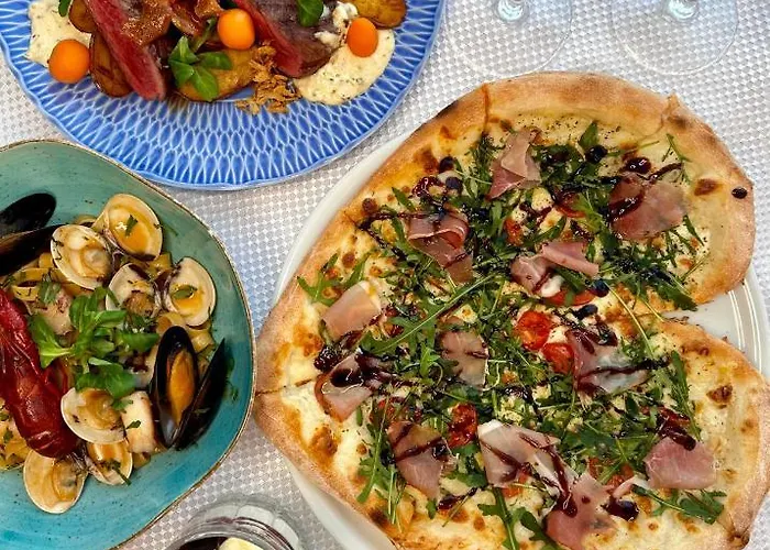 Yacht Club Couette-café Sopot